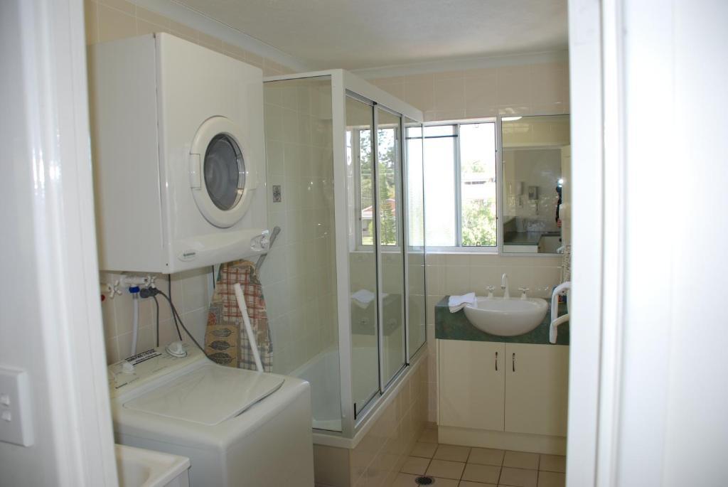 Jade Waters Luxury Apartments Херви-Бэй Номер фото